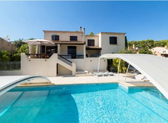 Maison à vendre à Carnoux en provence, 198 m², 8 pièces – photo 1 sur 7